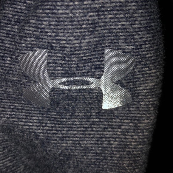 Under Armour Cold Gear Pullover - Picture 3 of 4